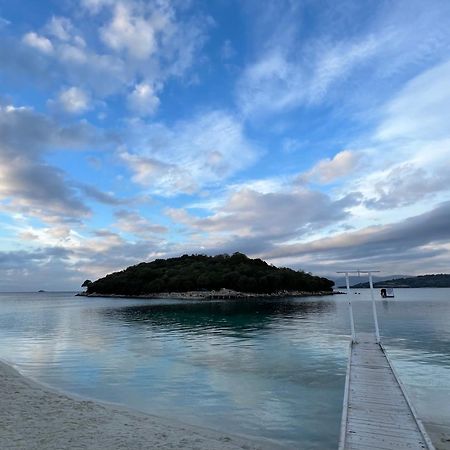 Nardi Guesthouse Ksamil Exteriör bild