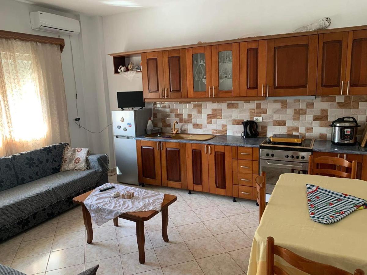 Nardi Guesthouse Ksamil Exteriör bild